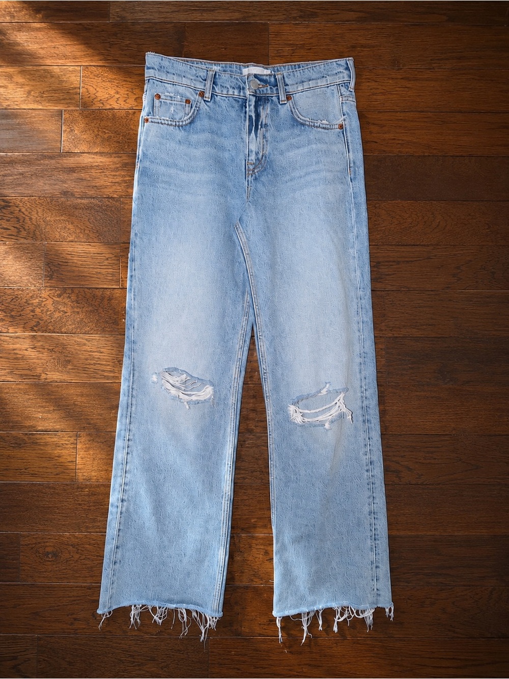 Baykan Denim Women’s Light Wash Distressed Raw Hem Jeans